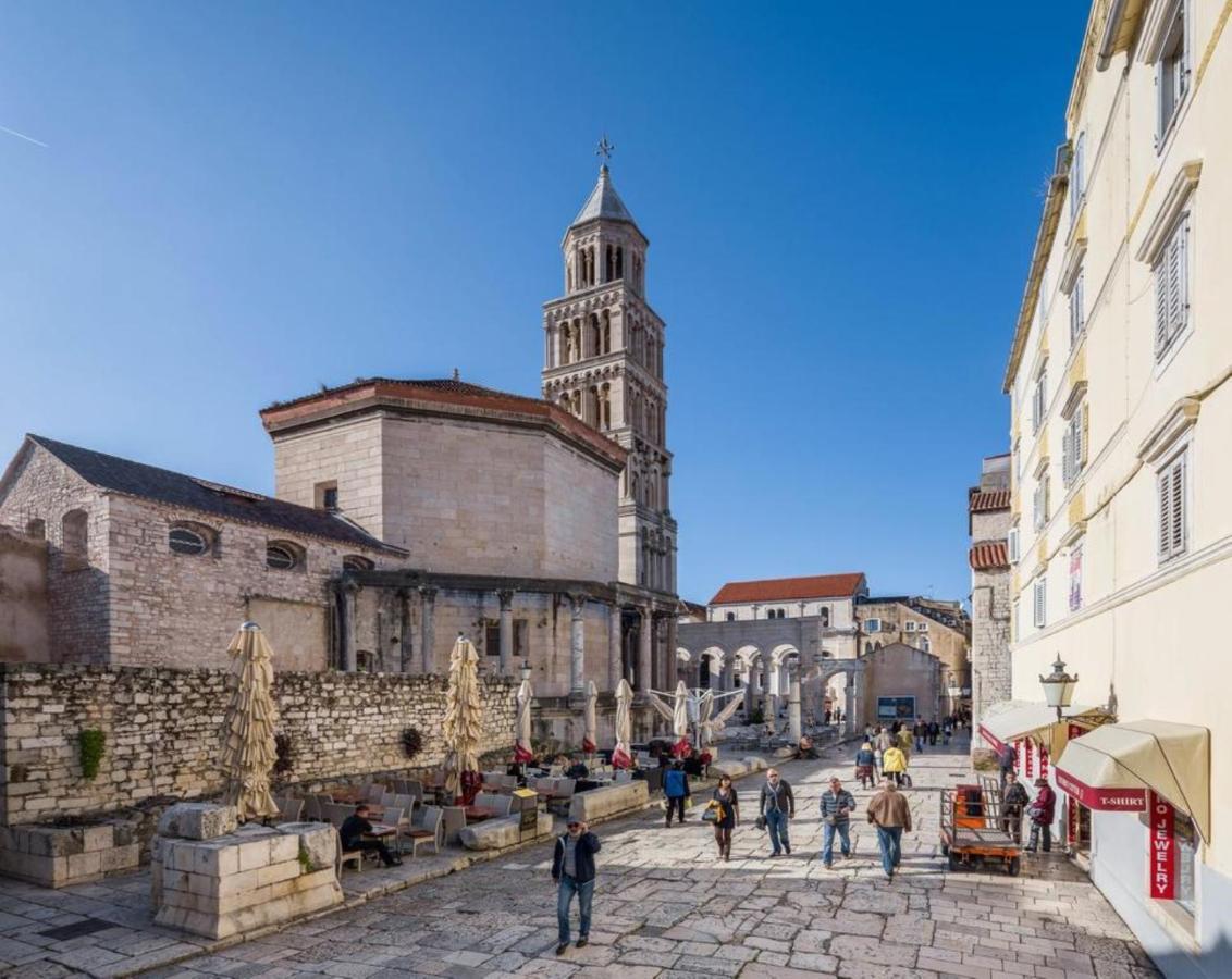 Luxury Rooms Ana In The Heart Of Split Exterior photo