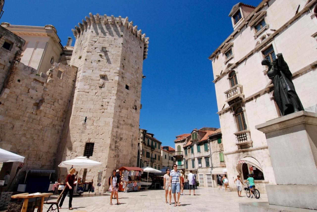 Luxury Rooms Ana In The Heart Of Split Exterior photo